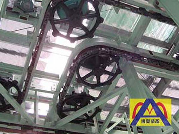 懸(xuan)掛(gua)輸(shu)送機(ji)對比(bi)地麵(mian)輸(shu)送機的優(you)勢功能